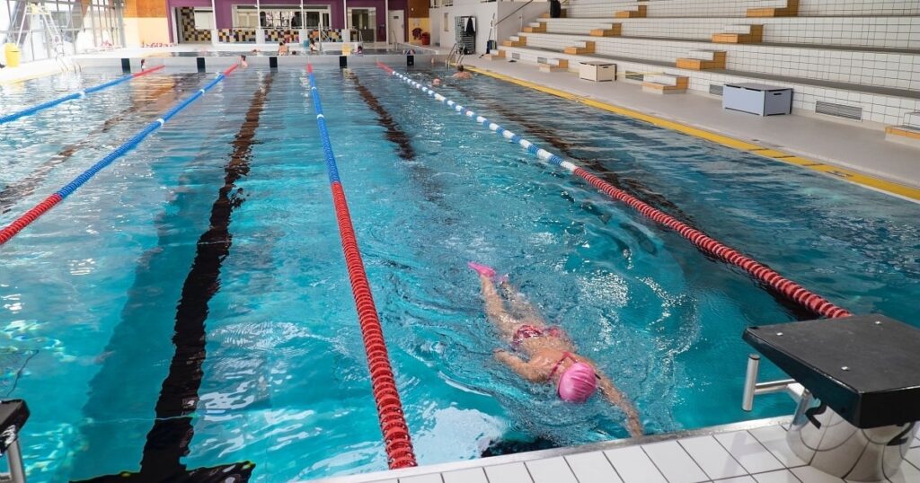 Piscine Marcel Porzou Ville de Saint Étienne du Rouvray Site officiel