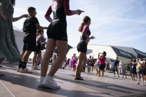 Danse à la journée des associations 2023